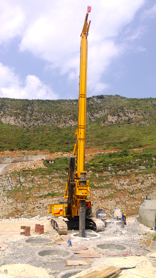产品之最4-全网最大下注平台（中国）XR460D旋挖钻机大战灰岩